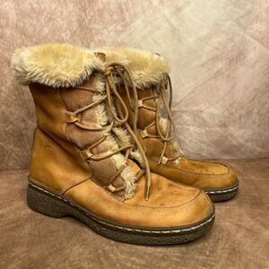 BareTraps Wanderer Suede Leather Faux Fur Lace Up Ankle Boots Brown Winter Ski